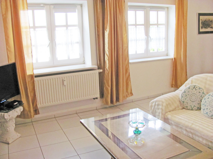 Others 5, Apartment Storchenfärbe, Memmingen