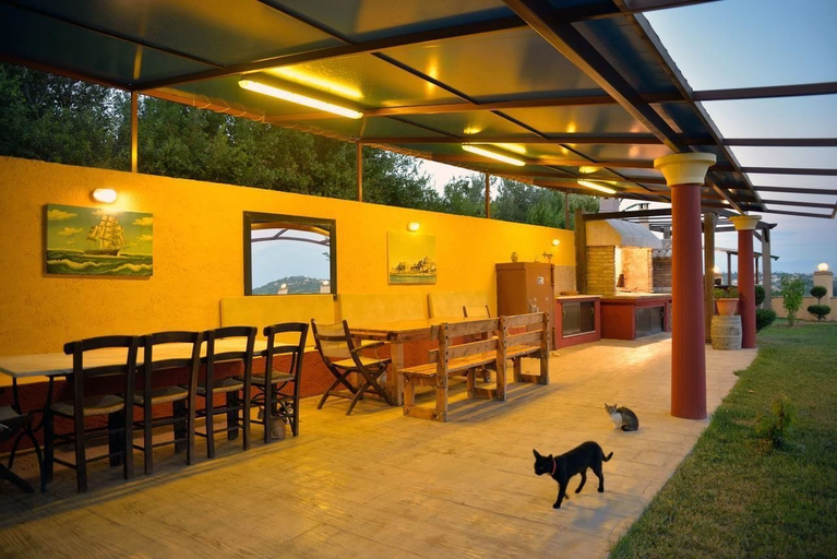 Food & Drinks, Villa Sultana, Ionian Islands