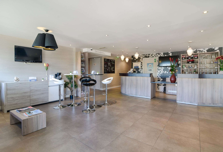 Public Area 2, Hôtel Kyriad Lyon Est, Rhône