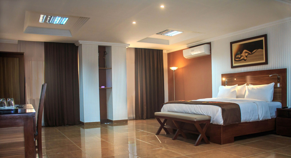 Bedroom 4, Residence Maryka II, Cotonou