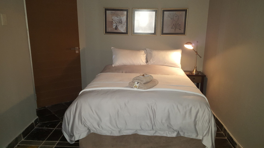 Bedroom 4, House Haven Guesthouse, Nelson Mandela Bay
