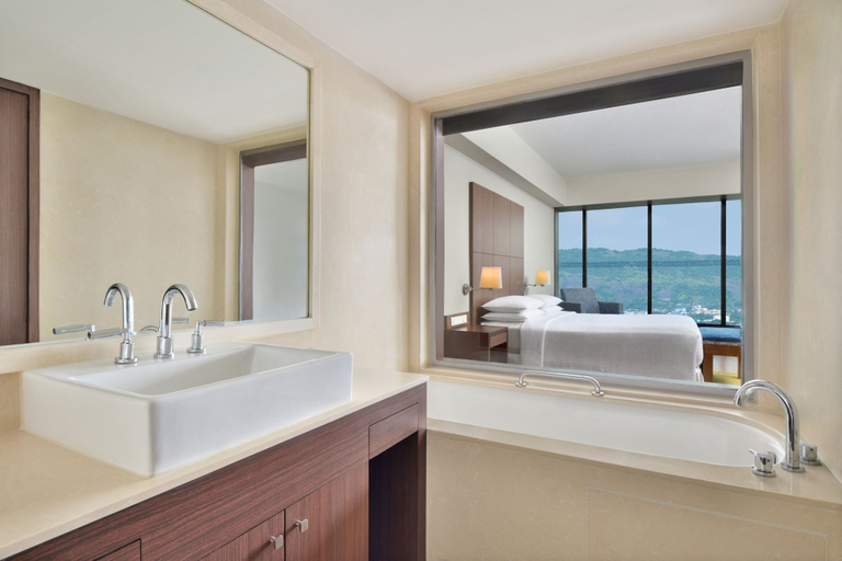 Bathroom 5, Four Points by Sheraton Navi Mumbai, Vashi, Thane