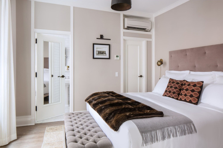 Bedroom 2, HGU New York, New York