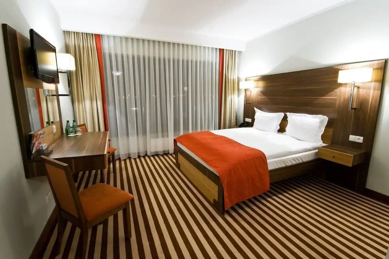 Bedroom 3, Hotel Poznanski A2, Poznań City