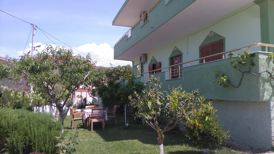 Exterior & Views 2, Apartaments skrapalli, Sarandës