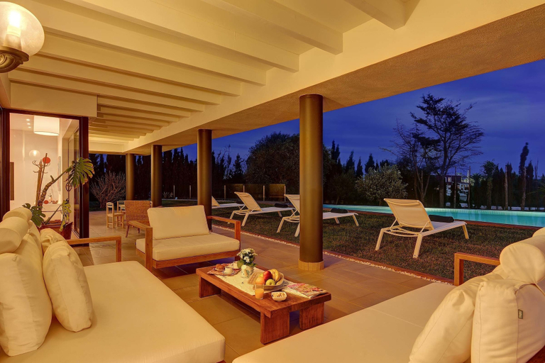 Others 5, Villa Binife, Baleares