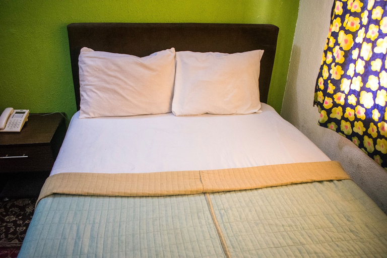 Bedroom 4, Ikeja Budget Hotel, Ikeja