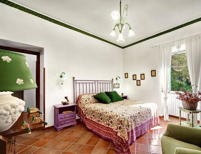 Bedroom 2, Casa Turiello, Napoli