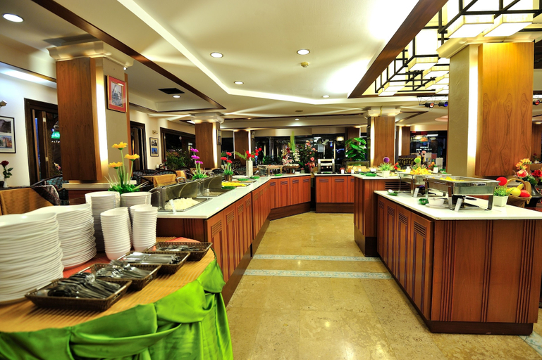 Food & Drinks 5, Chiang Mai Gate Hotel, Muang Chiang Mai
