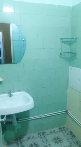 Bathroom 3, Hotel Souz, Dzerzinski