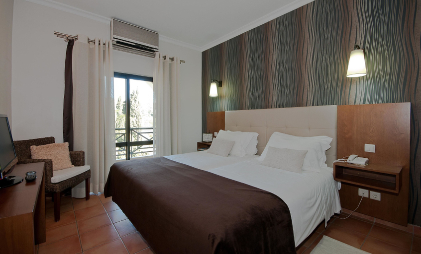 Bedroom 4, Parque Das Laranjeiras, Loulé