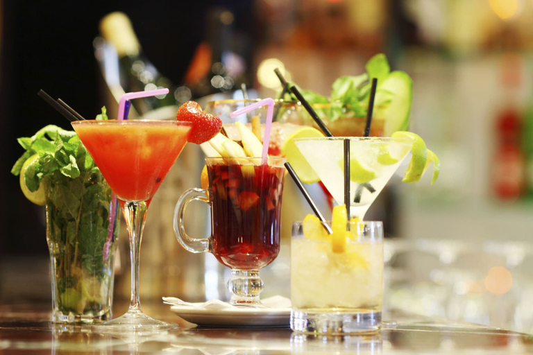Food & Drinks 5, Northwood Plaza Hotel, Fraser-Fort George