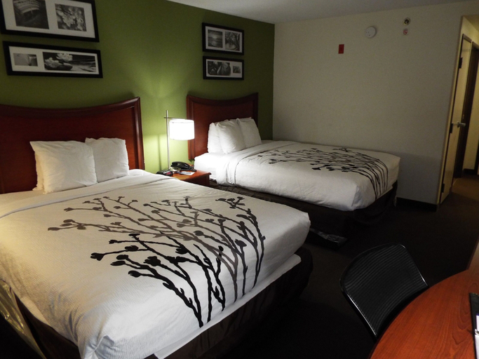 Bedroom 2, Sleep Inn & Suites Laurel near Fort Meade, Howard
