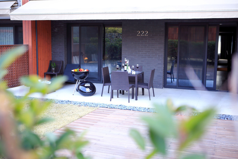 Exterior & Views 2, Maison Glad Jeju, Jeju