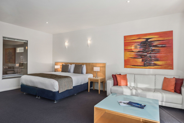 Bedroom 4, York Cove Hotel, George Town - Pt A