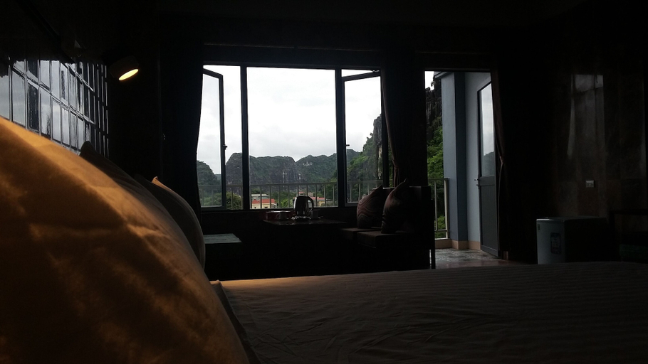 Bedroom 2, Limestone Boutique Hotel, Hoa Lư