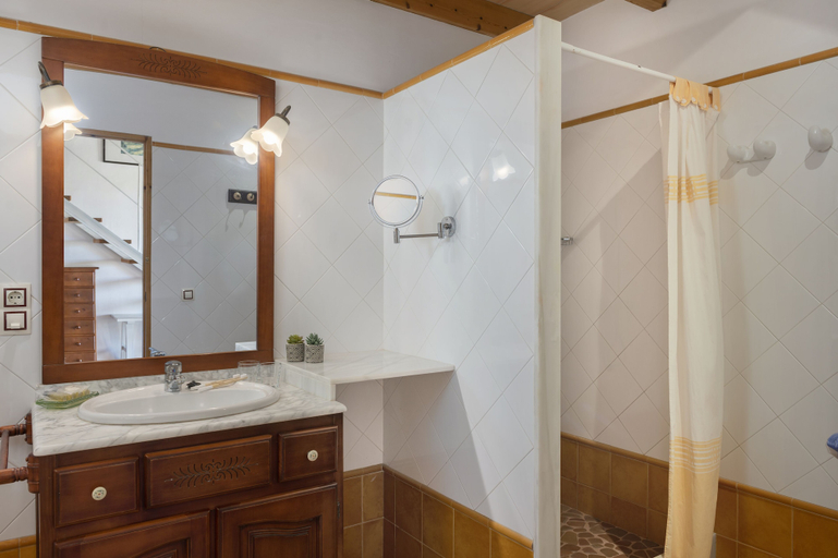 Bathroom 5, Finca Hotel Can Canals & Spa, Baleares