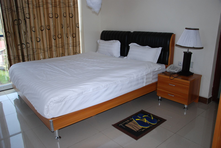 Bedroom 2, Western Mountain Hotel, Musanze