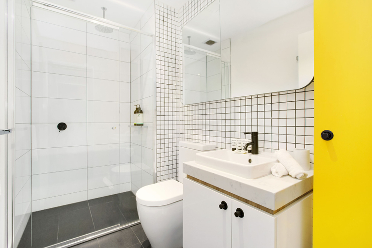 Bathroom, The Caulfield, Melbourne