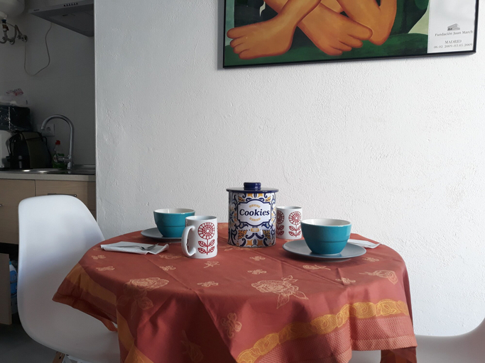 Food & Drinks, Bonito Apartamento con Solarium en Alameda Hab 201, Sevilla
