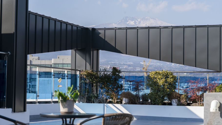 Others 5, Run Hotel, Seogwipo
