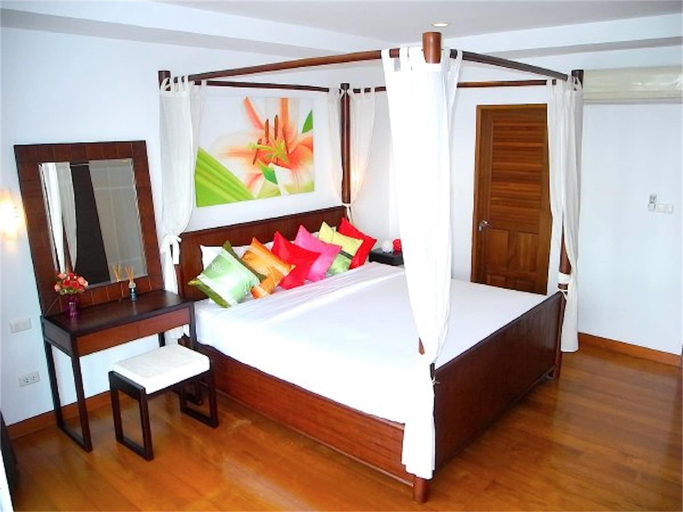Bedroom 2, Sunrise 3 bedrooms Modern Apartment In Nai Harn, Pulau Phuket