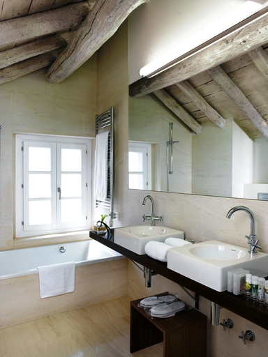 Bathroom 5, Hotel Villa Paulita, Girona