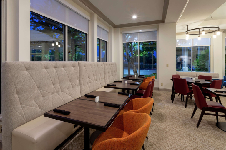 Food & Drinks 5, Hilton Garden Inn Minneapolis/Bloomington, Hennepin