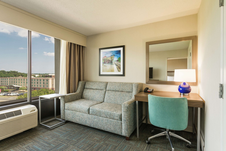 Others 5, Hampton Inn Manassas, Prince William