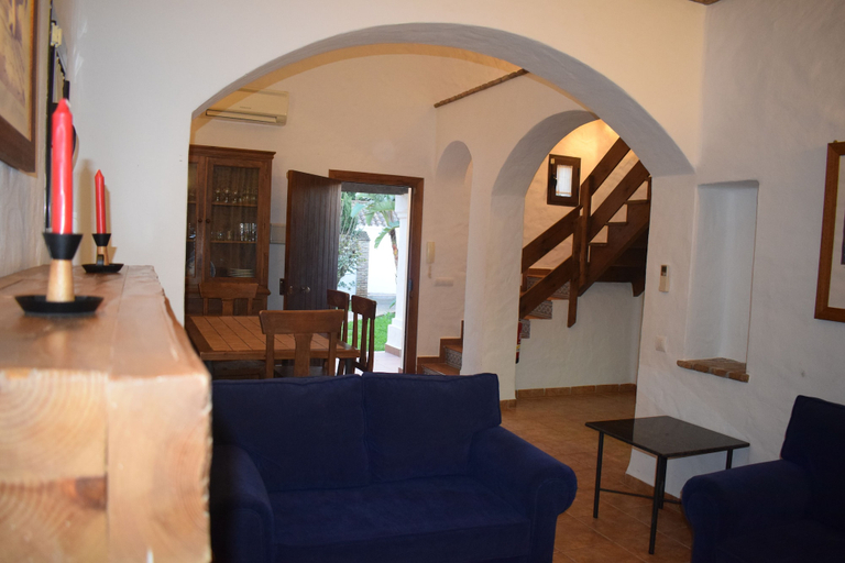 Others 5, Villa Araucaria, Cádiz