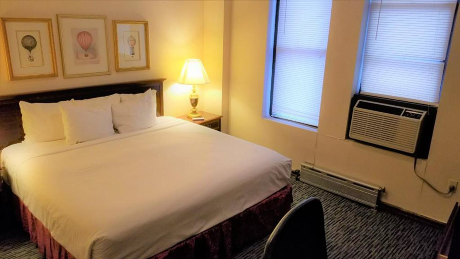 Bedroom 3, Night Hotel Broadway, New York