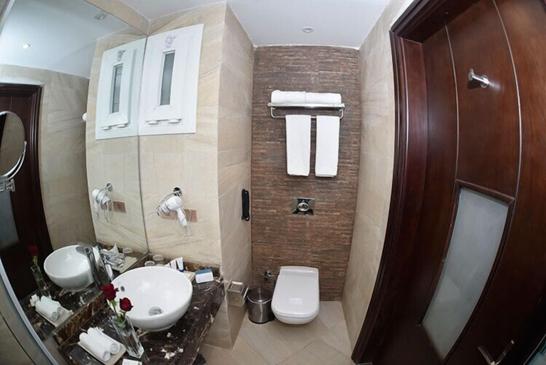 Bathroom 4, Grand Ocean Sokhna Hotel & Resort, 'Ataqah