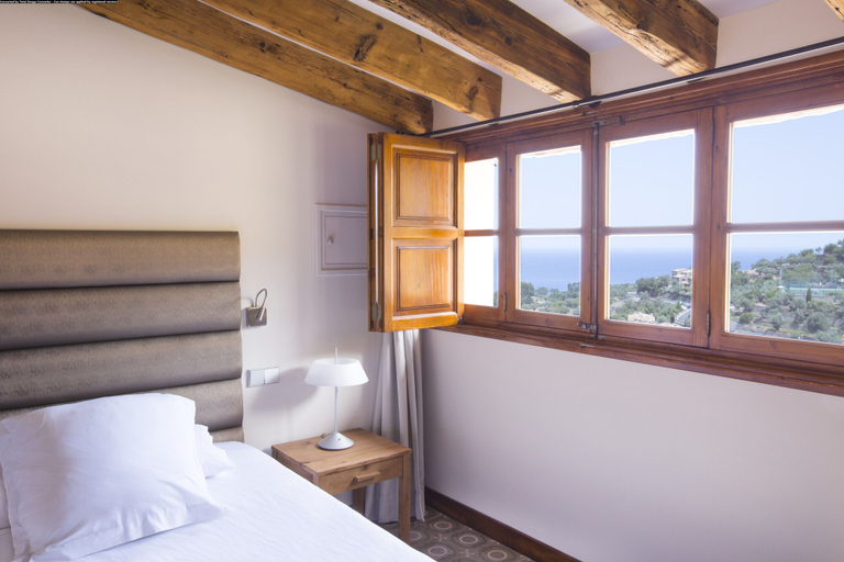 Bedroom 3, Hotel y Apartamentos DES PUIG, Baleares