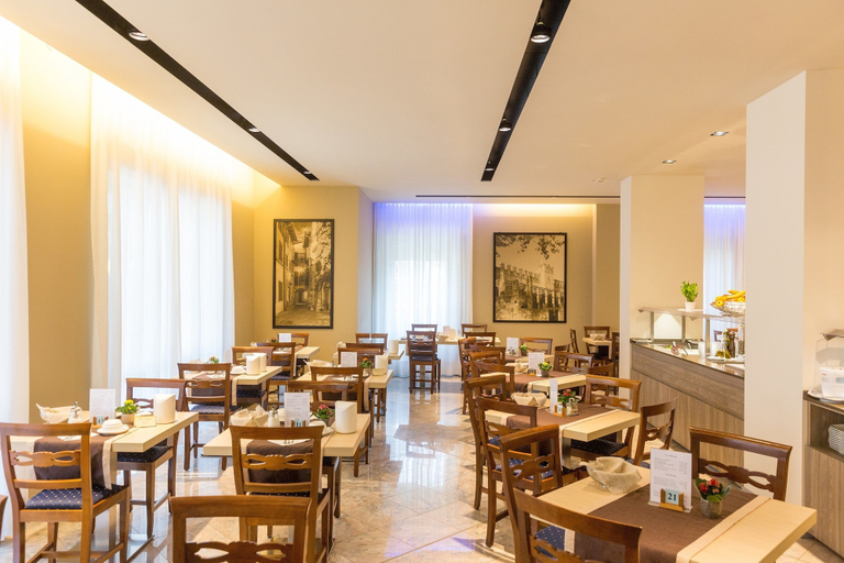 Food & Drinks 5, Hotel Pace, Verona