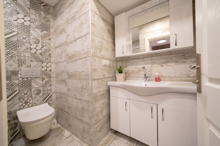 Bathroom sink, F48 Family, Fethiye