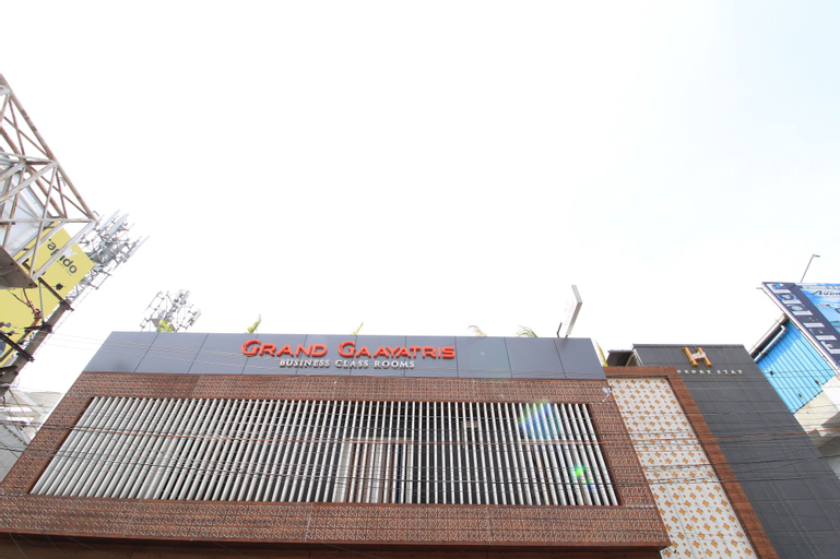 Hotel Grand Gaayatris, Kancheepuram