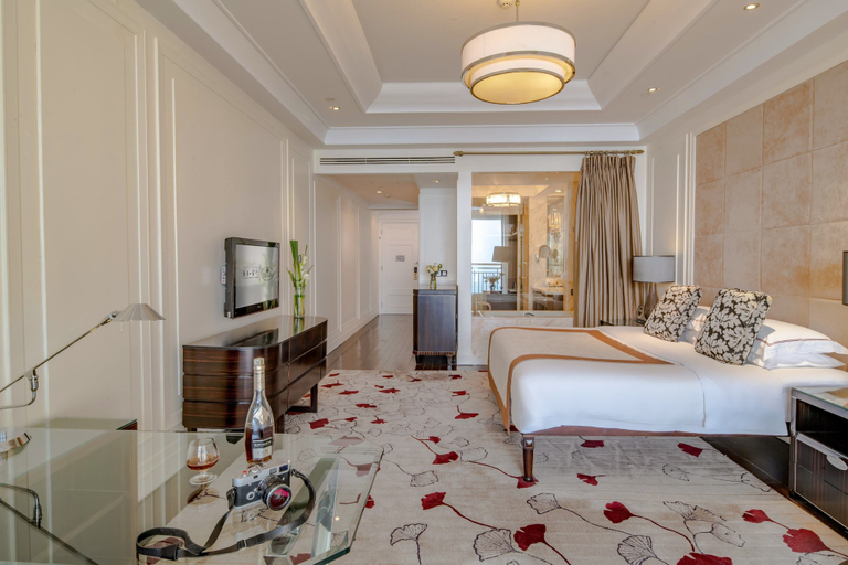 Bedroom 3, Qingdao Seaview Garden Hotel, Qingdao