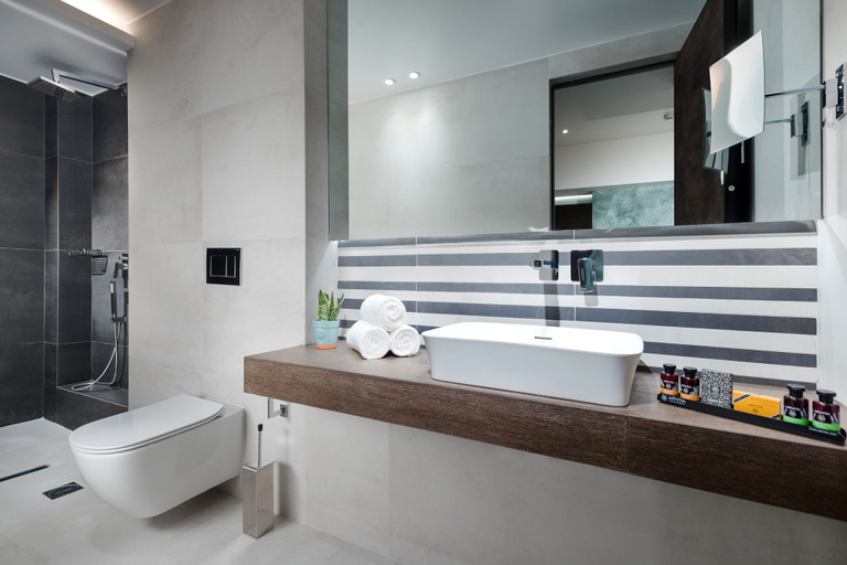 Bathroom 5, Ivis 4 Boutique Hotel, Attica
