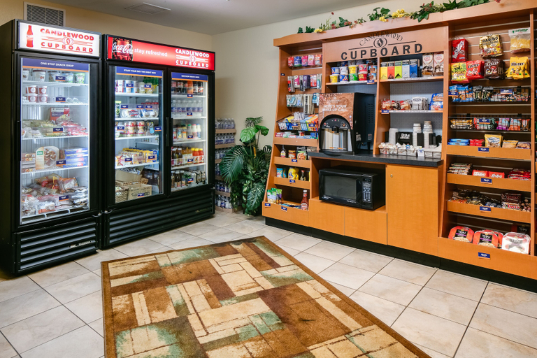 Food & Drinks