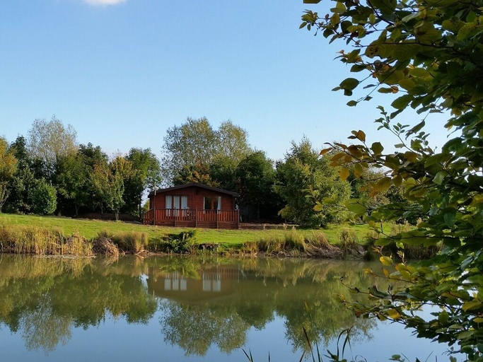 Exterior & Views 4, The Log Cabin Glebe Farm, Lincolnshire