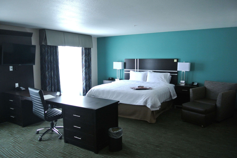Bedroom 4, Hampton Inn Carrizo Springs, Dimmit