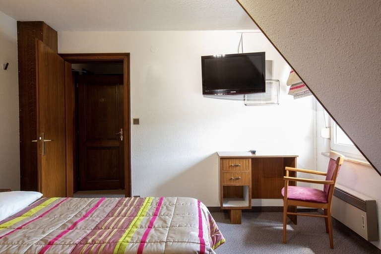 Bedroom 2, Hotel Restaurant & Spa Au Tilleul, Haut-Rhin