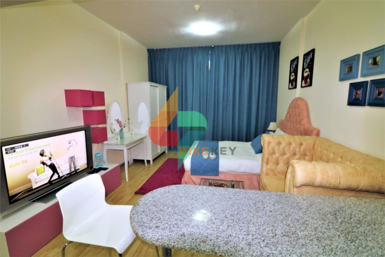 Room 3, Piks Key - Binghatti, Dubai