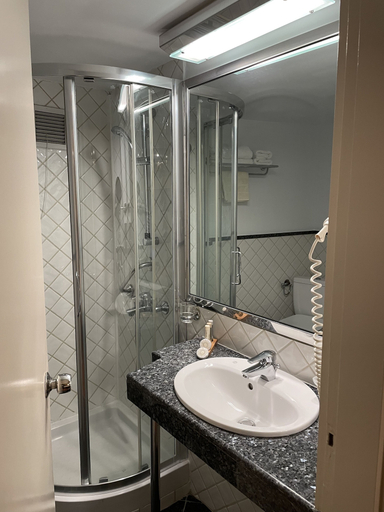 Bathroom 5, Ilisia Hotel Athens, Attica