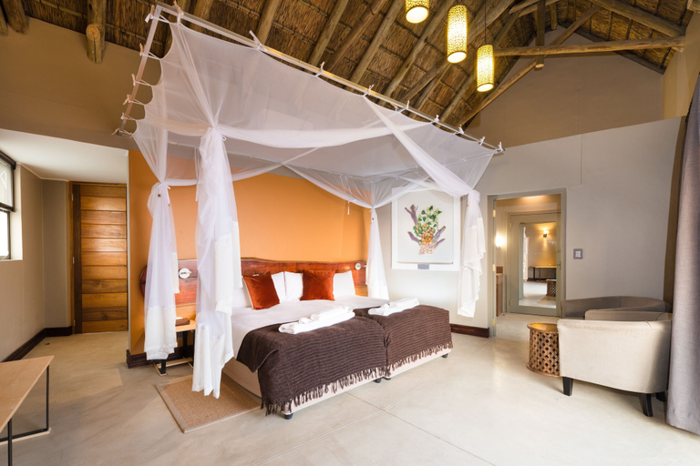 Bedroom 3, Safarihoek, Kamanjab