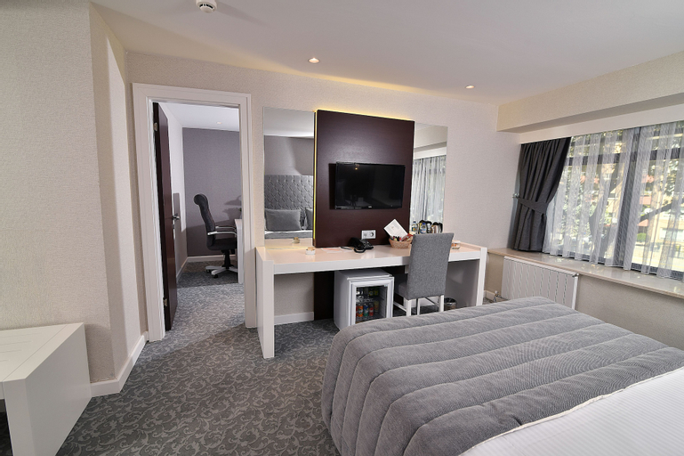 Bedroom 9