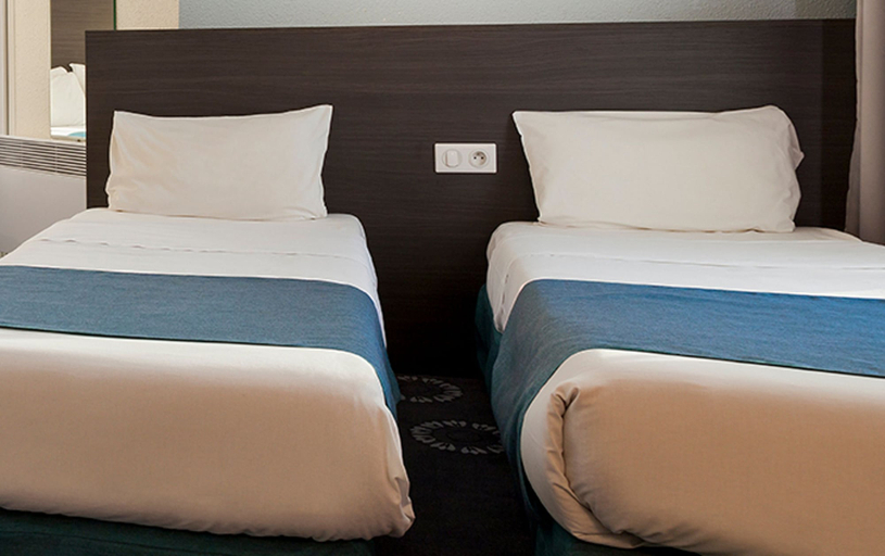 Bedroom 4, KYRIAD LILLE GARE - Grand Palais, Nord