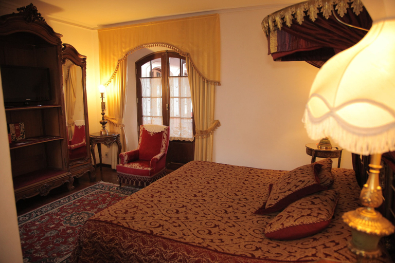 Bedroom 3, Parador Santa Maria La Real, Oropeza