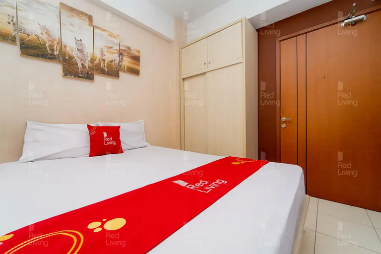 Bedroom 2, RedLiving Apartemen Green Lake View Ciputat - Pelangi Rooms 1 Tower E, South Tangerang