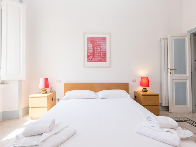 Room 5, RSH Vatican Comfortable Sunny Apartment, Rome